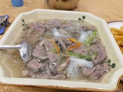 -正宗鸡饭粤香酒家(朱村店)