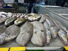 -三亚火车头万人海鲜广场