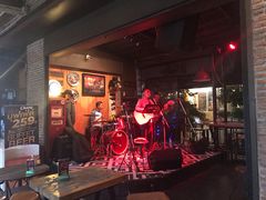 -席娜卡琳火车铁道夜市