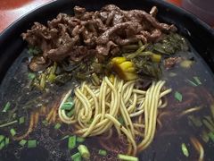 -小龙大肉面馆
