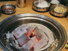 -老炉家木炭烤肉(长江国际店)
