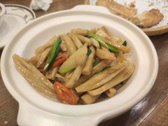 -清真·玛丽亚新疆菜主题餐厅(浙江中路店)