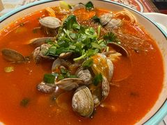 -何记花甲(海岸城旗舰店)