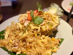 -大头虾越式风味餐厅(光明广场店)