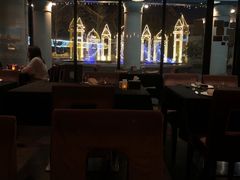 大堂-Efes Turkish & Mediterranean Cuisine 艾菲斯餐厅(陆家嘴店)
