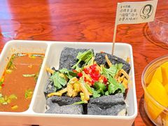 长沙臭豆腐-长沙文和友(海信广场店)