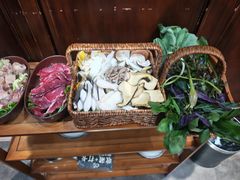 -围炉·云南铜瓢牛肉火锅(桐柏路店)