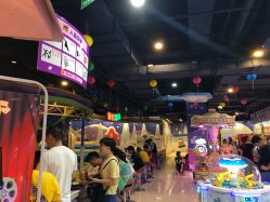 -多奇妙乐园·淘气堡·电玩·抓娃娃(海口吾悦店)