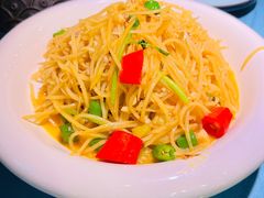 -九锅一堂酸菜鱼(石家庄先天下店)