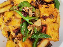 油炸定西土豆片-清真兰州手抓羊肉餐厅