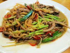 萝卜干炒红鱼-长平老姿娘夜粥(平东一街店)
