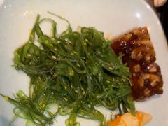 -金滏山烤肉·海鲜·火锅自助餐厅(襄阳万达店)