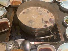 -捞王锅物料理(上海世茂广场店)