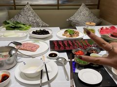 -红鼎豆捞·非遗鲍皇汤火锅(宝丰路店)