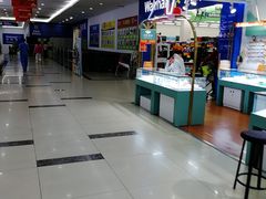 -港澳广场购物中心