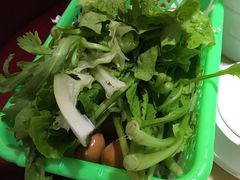 -蒙肥羊·酸汤潮牛·鲜牛肉火锅烤肉自助(岗顶店)