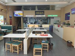 -京穆兰兰州牛肉面·清真(盛龙广场店)