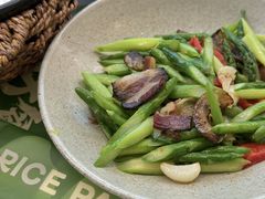 -谷田稻香·砂锅菜(王府井百货店)