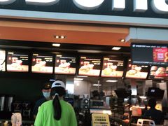 -麦当劳(高铁南站店)