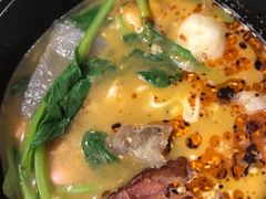 -小蛮椒麻辣烫·麻辣拌(浦东外高桥店)