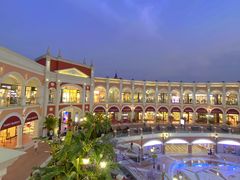 -佛罗伦萨小镇广佛名品奥特莱斯(疏港路店)