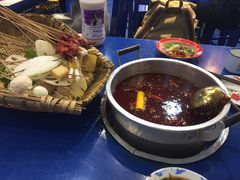 -马路边边串串香(双井直营店)