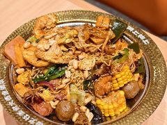 -阿上阿上麻辣香锅&麻辣烫(朝阳蓝色港湾店)