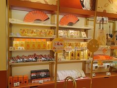 -沪上阿姨·臻选茶饮(上海环球港店)