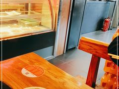 -万记麻辣烫国展总店