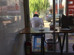 靠窗位-五板桥水面店