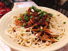 -巴厘龙虾·榜首油焖大虾(洞庭·艺术洋房店)