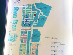 -龙湖虹桥天街-停车场