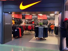 -五环Outlets(高新工厂店)