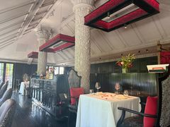 -弦月窗LUNETTE BY AMANDA(复兴路店)