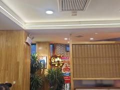 -啊美丽炭火烤肉(滑翔一店)