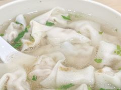 小馄饨-周震馄饨