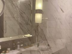 -杭州城中香格里拉大酒店