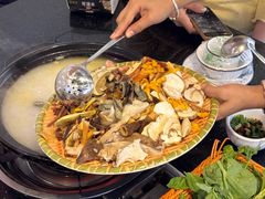 -草墩罗非鱼庄•野生菌•腊排骨(七星街上段店)