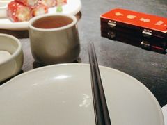 -蝴蝶里·粤菜·点心(龙湖天街&滨江店)