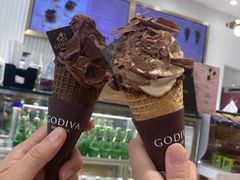 经典巧克力软冰淇-GODIVA(王府井apm店)