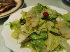 -三姐妹·海鲜大排档