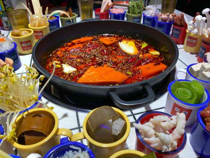 唐盅盅火锅(大丰店)-"多次打卡唐盅盅火锅店了,第一次去的时候觉.