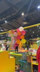 -蹦蹦跳跳(新奥购物中心店)