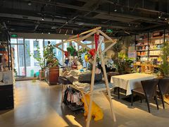 -百好乐宠物友好餐厅(朝外大街店)