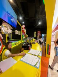 -蹦蹦跳跳(新奥购物中心店)