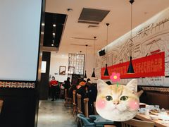 大堂-李子坝梁山鸡(北碚万达五鸡哥店)