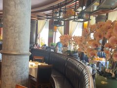 -八府香鸭·啫啫煲(华山路店)