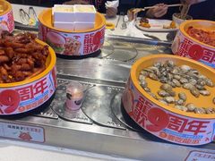 -龍歌自助小火锅(市北CBD万达店)