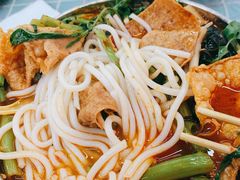 -红鼻子桂林米粉(金唐新光界店)