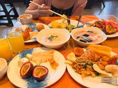 -亚龙湾希尔顿自助餐厅·海鲜·烧烤·沙滩BBQ·现场乐队